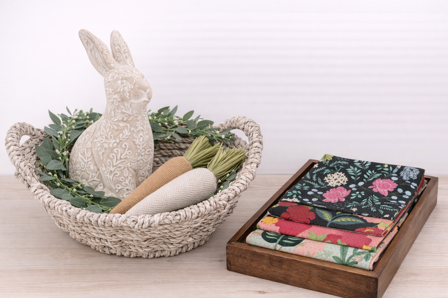 Build Your Box with the Scalloped Woven Basket