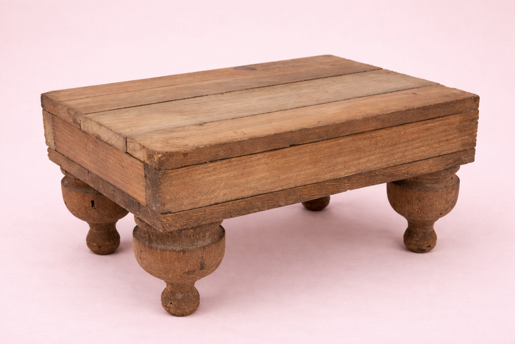 Build Your Box with the Reclaimed Rustic Platform